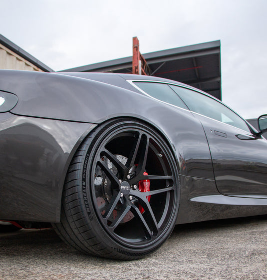 FORGED MONOBLOCK