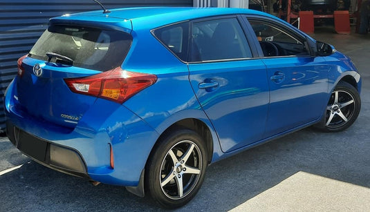 TOYOTA COROLLA / BLADE Toyota Corolla (2013) on BGW Apex