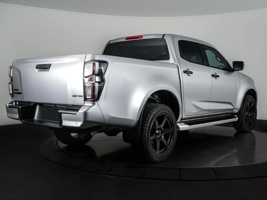 ISUZU D-MAX Isuzu D Max on BGW Cartel