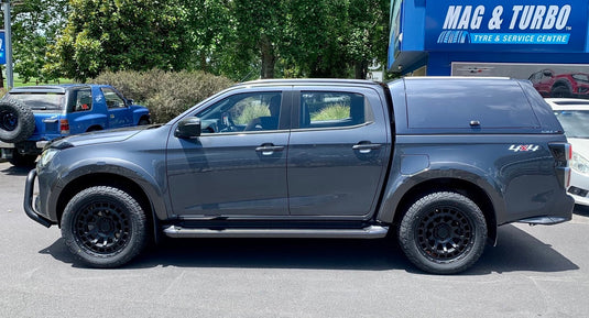 Isuzu D-Max on 20