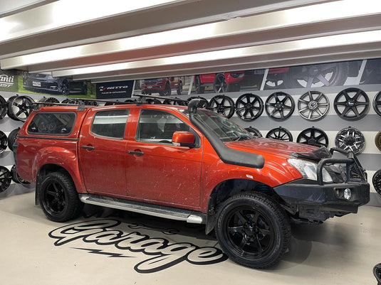 ISUZU D-MAX Isuzu D-Max on BGW Escobar