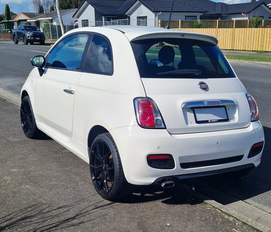 FIAT 500 Fiat 500 (2016) on BGW Compton