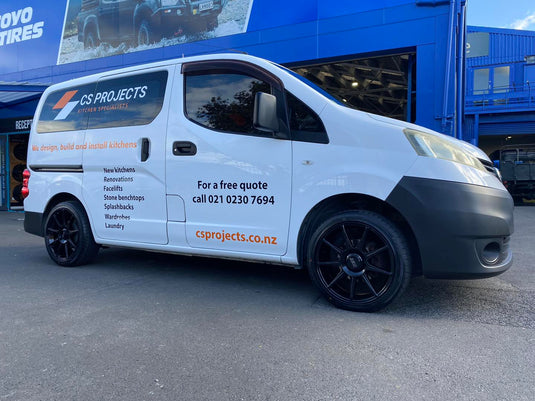 NISSAN NV200 / VANETTE Nissan NV200 on 17