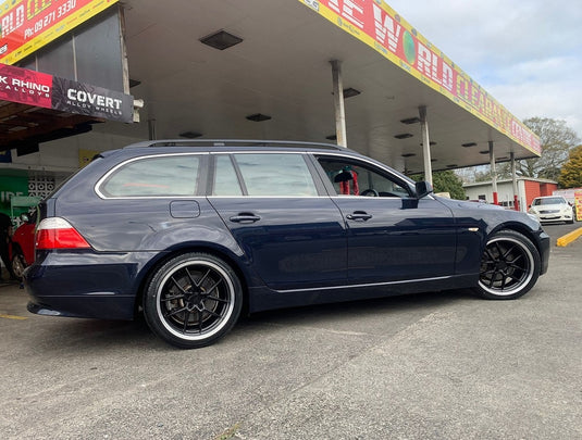 BMW 5 SERIES BMW 5 Series (E61) on Covert CV4