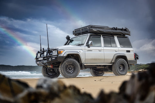 TOYOTA LAND CRUISER 70 SERIES Toyota Land Cruiser 76 Series on ROH Assault