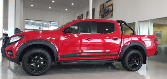 NISSAN NAVARA Nissan NP300 on BGW Tempest