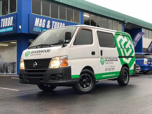 NISSAN NV350 / CARAVAN Nissan Caravan on BGW Bandit