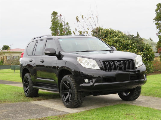 TOYOTA LAND CRUISER PRADO Toyota Landcrusier Prado on BGW Beast
