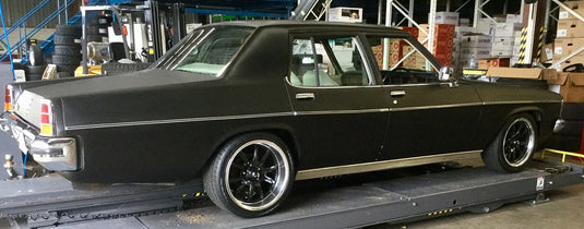 HOLDEN HQ-WB Holden Statesman on Ridler R650
