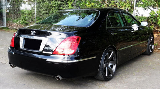 TOYOTA CROWN Toyota Crown on BGW Beast