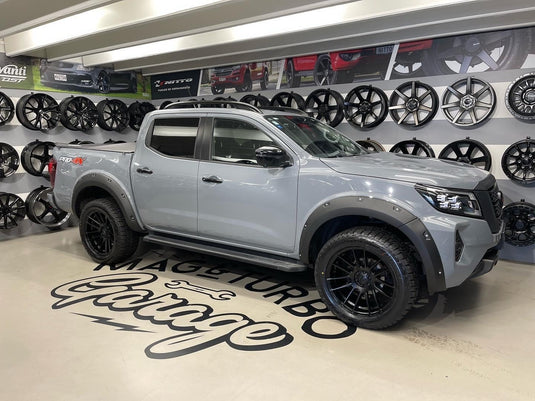 NISSAN NAVARA Nissan Navara on BGW Shadow