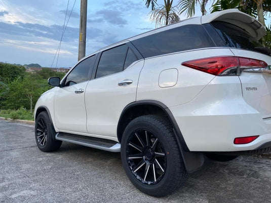 TOYOTA FORTUNER Toyota Fortuner on Black Rhino Typhoon