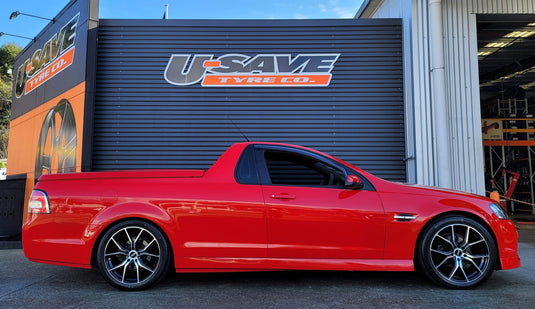 HOLDEN COMMODORE VE-VF Holden Commodore VE UTE on BGW Compton