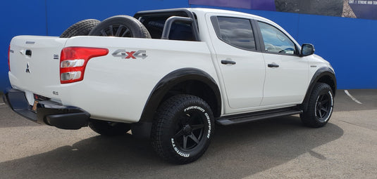 MITSUBISHI TRITON Mitsubishi Triton on BGW Primal
