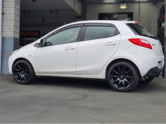 MAZDA 2 / DEMIO Mazda Demio on BGW Ratchet