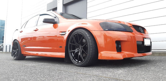 HOLDEN COMMODORE VE-VF Holden Commodore on BGW Compton