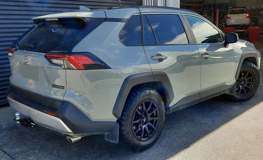 TOYOTA RAV4 / VANGUARD Toyota RAV-4 (2019) on BGW Ratchet