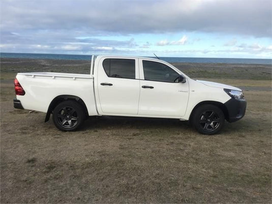 TOYOTA HILUX 2WD (5 STUD) Toyota Hilux 2WD Workmate on BGW Beast