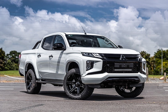 MITSUBISHI TRITON Mitsubishi Triton on BGW Tempest