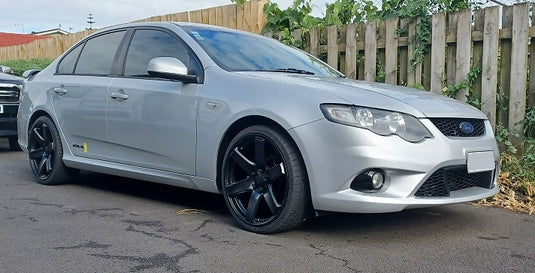 FORD FALCON Ford Falcon XR6 on BGW Beast
