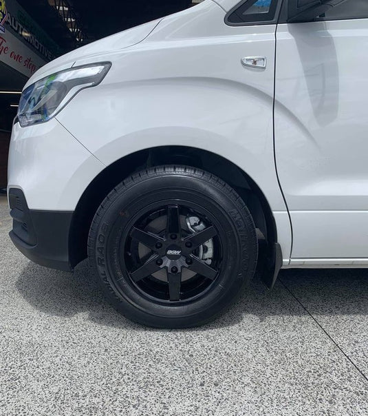 HYUNDAI ILOAD / IMAX / H1 Hyundai I-Load on BGW Urban