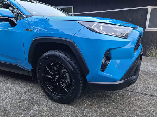 TOYOTA RAV4 / VANGUARD Toyota RAV4 GX on BGW Hampton