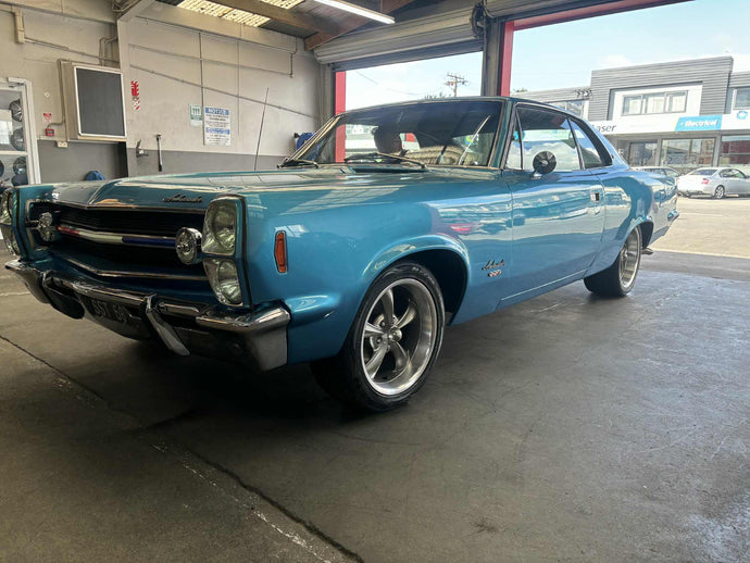 AMC Ambassador SST (1968) on Ridler R695