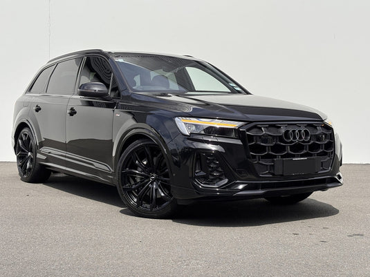 Audi Q7 (2025) on BGW Black Widow