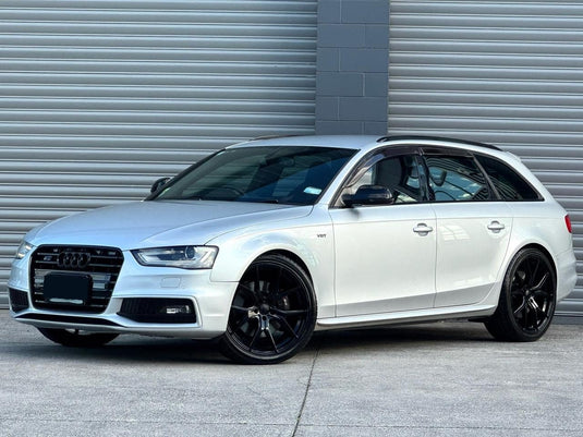 Audi S4 (2013) on BGW Compton