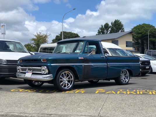 Chevrolet C10 (1965) on Ridler R650