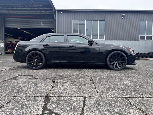 Chrysler 300C on BGW VM12 wheels in Gloss Black, 22 inch