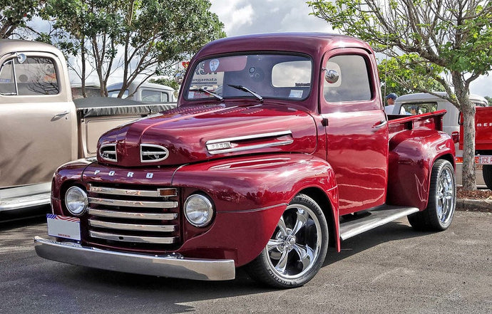 Ford F-100 Bonus (1949) on Ridler R695