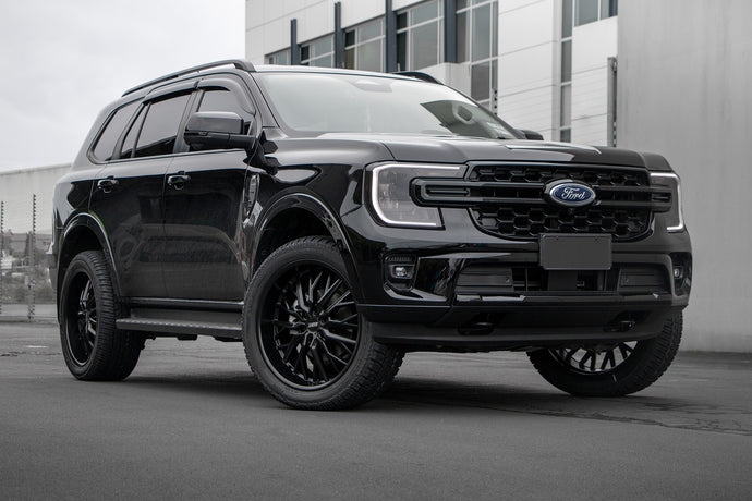 Ford Everest (2024) on BGW Insurgent