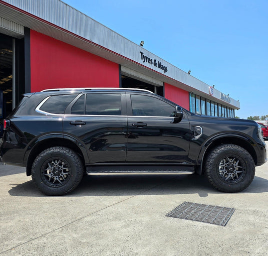 Ford Everest (2024) on ROH Axe