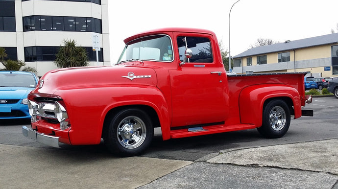 Ford F-100 (1956) on Cragar Street Pro