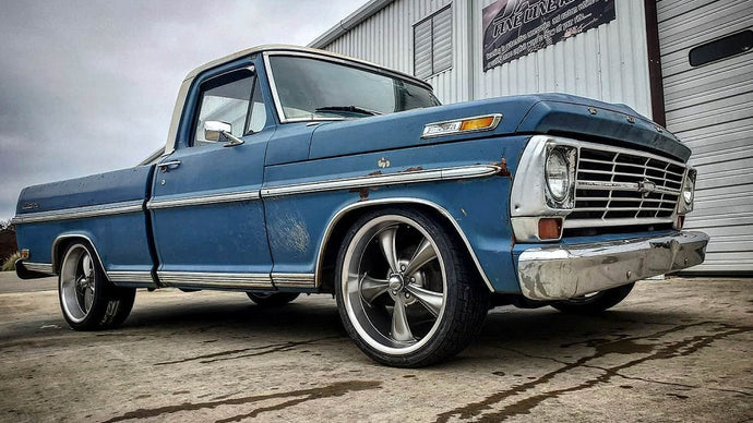 Ford F-100 (1969) on Ridler R695