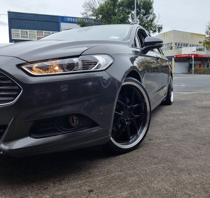 Ford Mondeo (2018) on Covert CV4