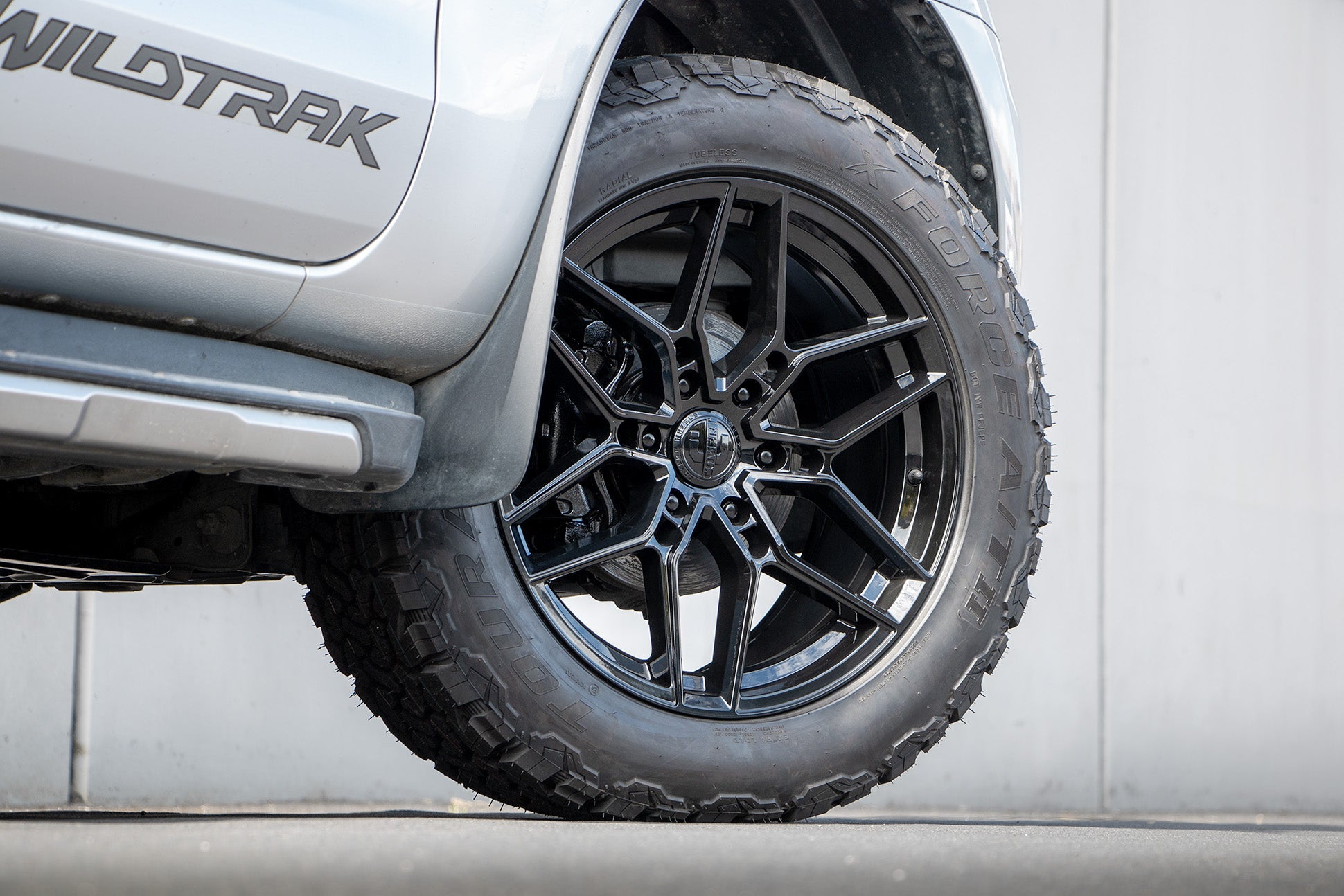 Ford Ranger (2018) on Covert RV5 – BG Marketing