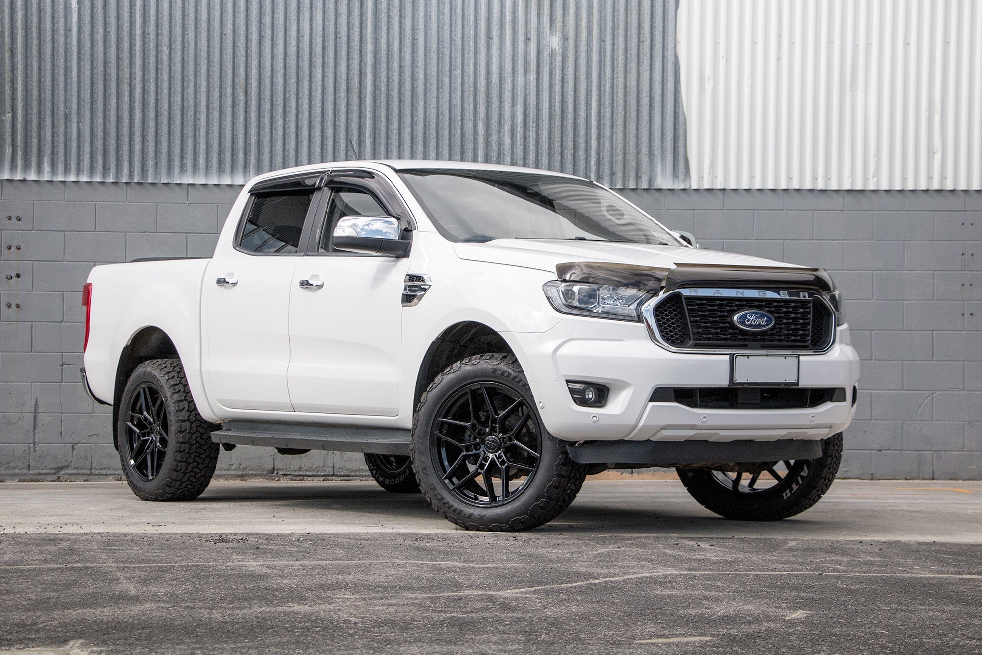 Ford Ranger (2021) on Covert RV5 – BG Marketing