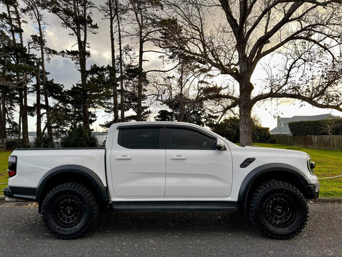 Ford Ranger Raptor (2023) on ROH Assault
