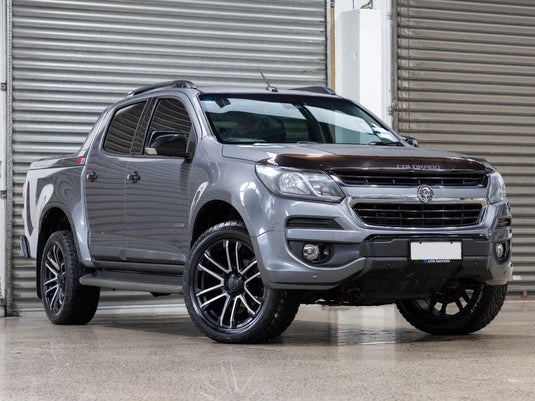 Holden Colorado (2016) on Covert RV4