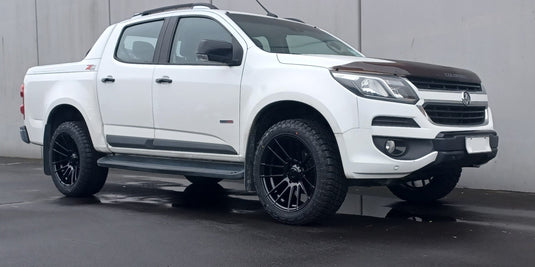 Holden Colorado (2017) on BGW Shadow