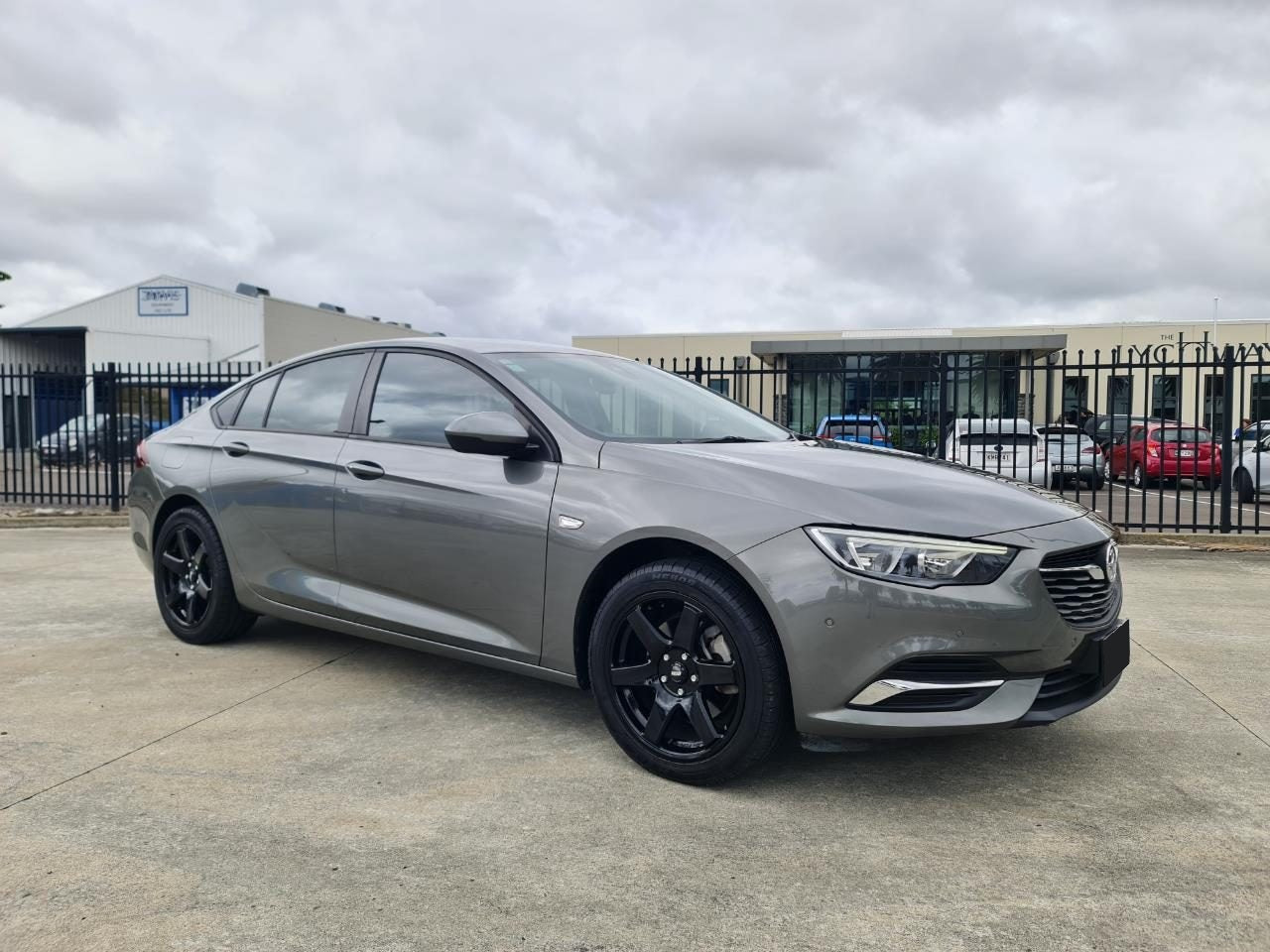 Holden Commodore ZB (2018) on BGW Beast – BG Marketing