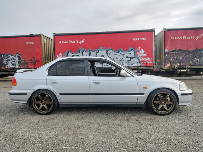 Honda Civic (1996) on BGW JD-R