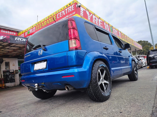 Honda Crossroad (2007) on BGW Apex