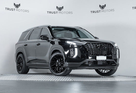 2021 Hyundai Palisade fitted with 22