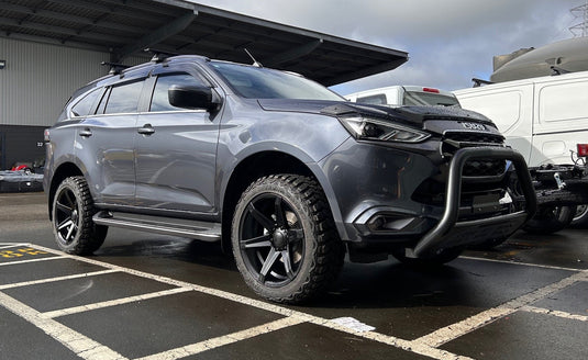 Isuzu MU-X (2024) on Covert RV2 with Delium Terra Raider M/T tyres