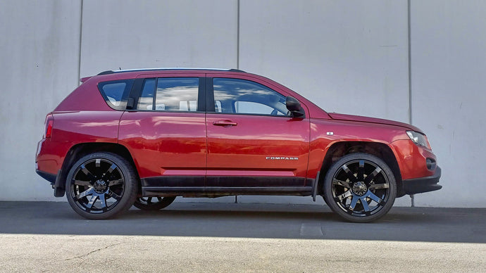 Jeep Compass (2016) on Covert RV3