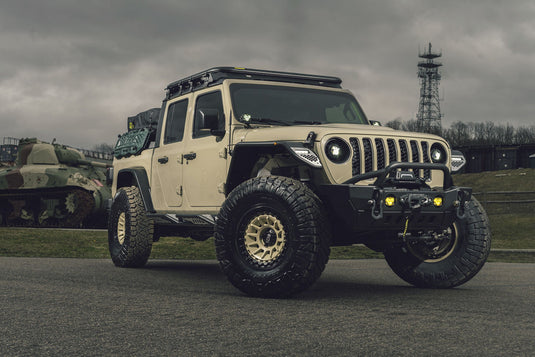 Jeep Gladiator (2022) on Black Rhino Barrage