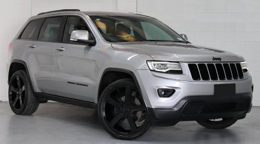 Jeep Grand Cherokee (2013) on BGW Boss